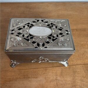 Things Remembered Intricate Silver Jewelry Organizer 2012 music box